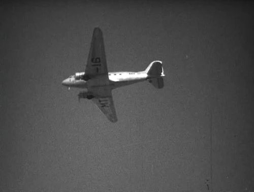 Muzhestvo DC-3 1.jpg