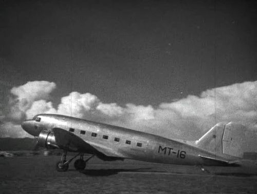 Muzhestvo DC-3 2.jpg