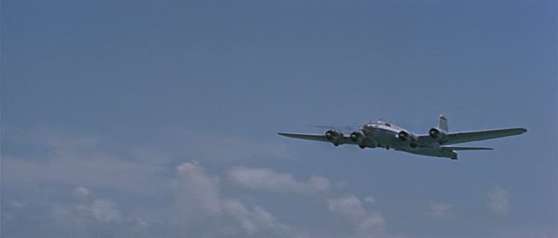File:TBBoeing B-17.jpg