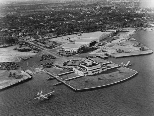 Pan American Miami Terminal aerial view in the 1930s.jpg