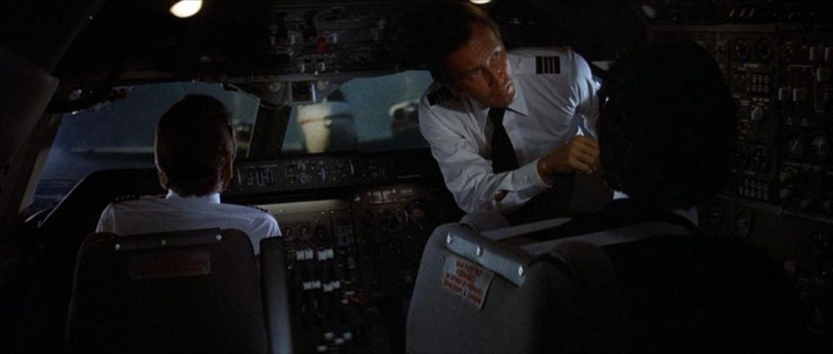 Airport 1975 - The Internet Movie Plane Database