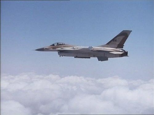 FM F-16 5.jpg