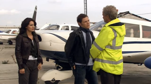 Torchwood S1E10 airport1.png