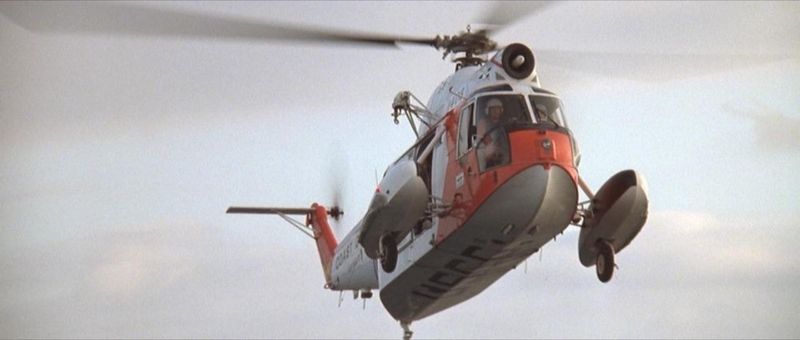 File:AP77 2 CG Heli.jpg