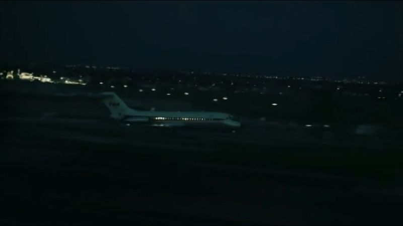 File:AuServ2LaFrance S1E04 1940.jpg