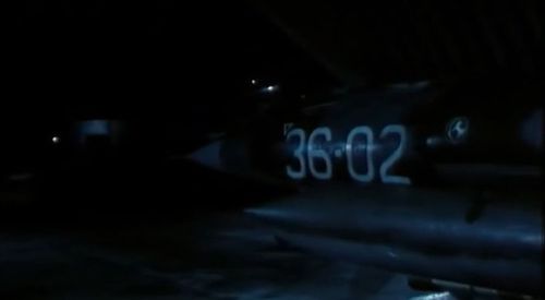 BT F-104 36-02.jpg