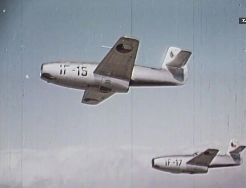 File:BdH 015 00010.jpg