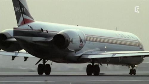 DDLC5E6 DC-9.jpg
