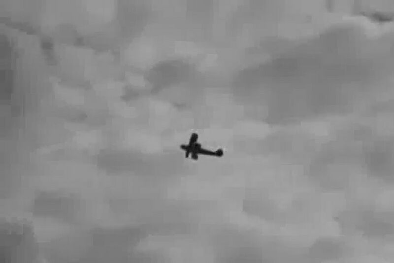 File:FearAndDesire 00225.jpg