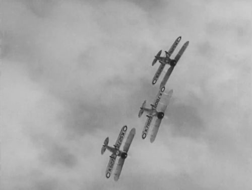 FlyingDeuces Gloster-Gauntlet 3K.jpg