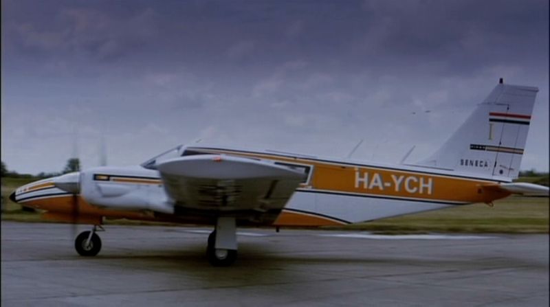 File:Iris aircraft4 2.jpg