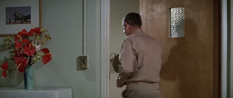 File:Midway76 04210.jpg