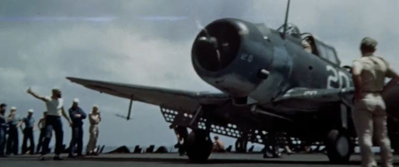 File:Midway76 15935.jpg