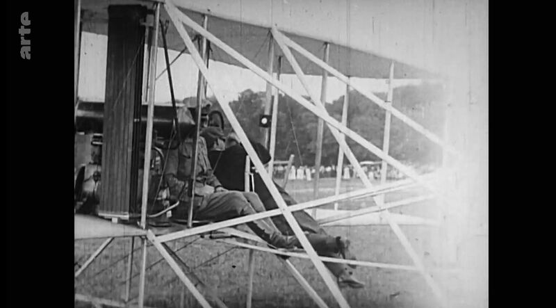 File:PioAvia-1steFliegerin 00705.jpg