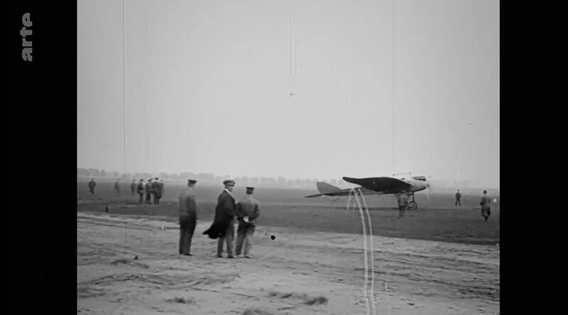 File:PioAvia-1steFliegerin 02645.jpg