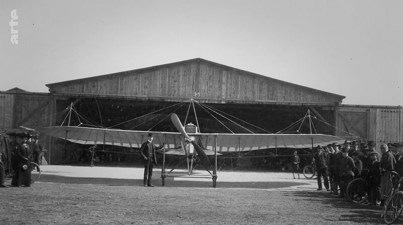 File:PioAvia-1steFliegerin 02708.jpg