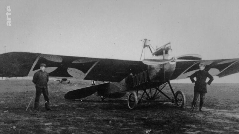 File:PioAvia-1steFliegerin 05450.jpg
