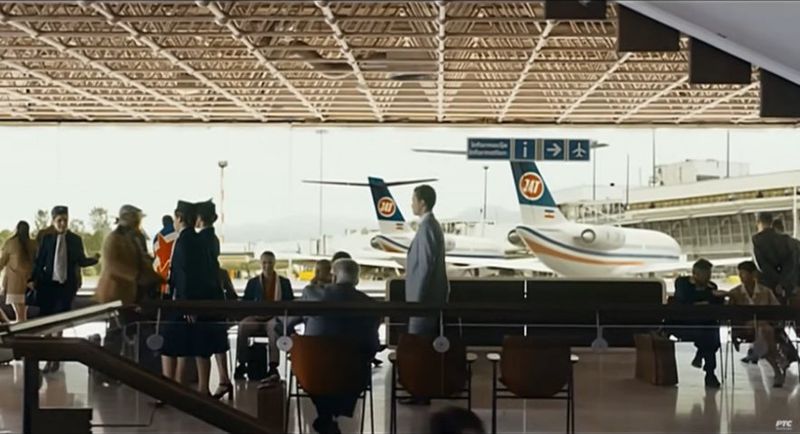 File:PrvaciSveta E7-2.jpg