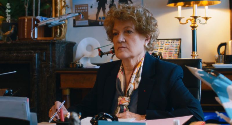 File:SousControle E5-1815.jpg