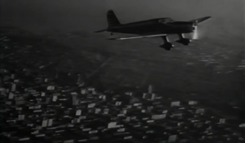 File:THAtB Trainer 2.jpg