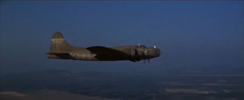 File:TheBiggestBundle 13523.jpg