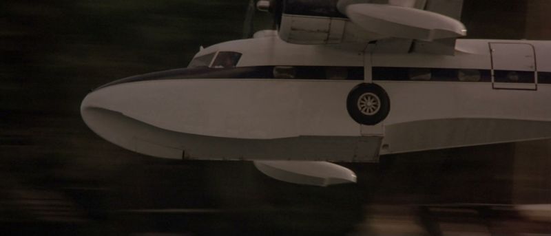 File:WhiteSquall 01821.jpg