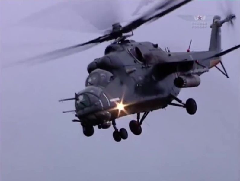 File:WofRussia14 Mi-35MV.jpg